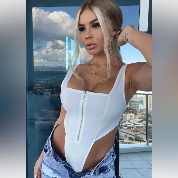 Highly Cut Bodysuit - White - Picture 4 of 11